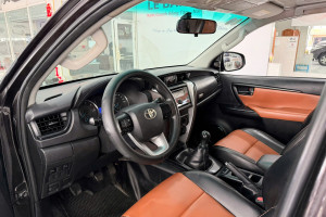 TOYOTA FORTUNER 2.4G MT SX 2017 NHẬP KHẨU INDONESIA
