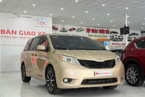 TOYOTA SIENNA 2.7L SX 2010 NHẬP MỸ