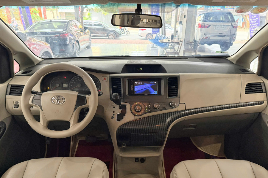 TOYOTA SIENNA 2.7L SX 2010 NHẬP MỸ