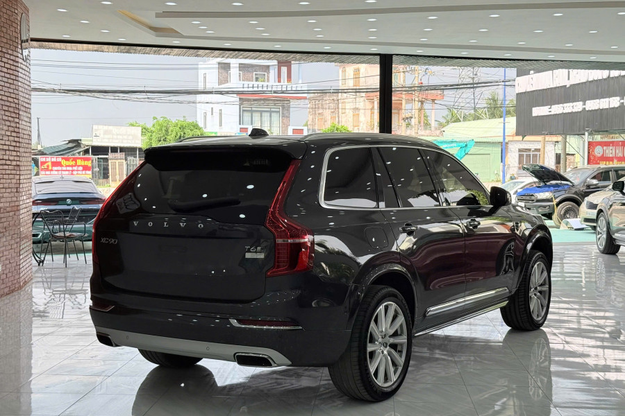 VOLVO XC-90 T6 AWD INSCRIPTION SX 2018 ĐKI 2019 NHẬP THUỴ ĐIỂN