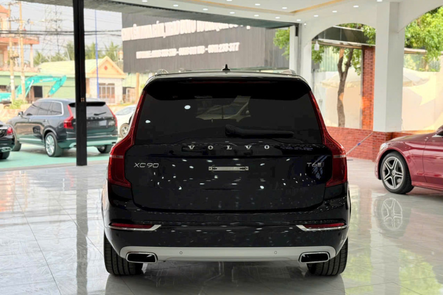VOLVO XC-90 T6 AWD INSCRIPTION SX 2018 ĐKI 2019 NHẬP THUỴ ĐIỂN.