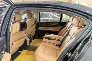 BMW 730LI SX 2011 DKI 2012 NHẬP ĐỨC 1 CHỦ TỪ MỚI