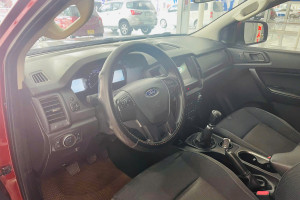 FORD EVEREST 2.0L 4X2MT SX 2019 NHẬP KHẨU THÁI LAN 
