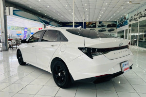 HYUNDAI ELANTRA 1.6AT SX 2023