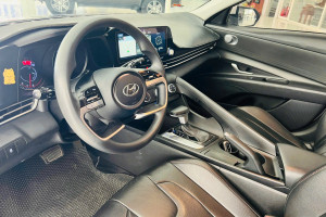 HYUNDAI ELANTRA 1.6AT SX 2023