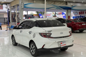 HYUNDAI I10 1.2AT SX 2022