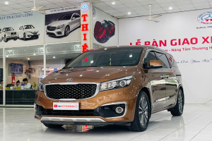 KIA SEDONA 2.2L DATH FULL DẦU SX 2018