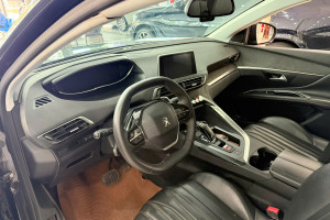 PEUGEOT 5008 1.6AL SX 2018