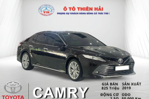 TOYOTA CAMRY 2.5Q SX 2019 NHẬP KHẨU THÁI LAN