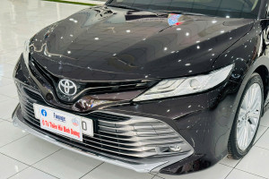 TOYOTA CAMRY 2.5Q SX 2019 NHẬP KHẨU THÁI LAN