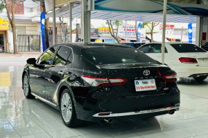 TOYOTA CAMRY 2.5Q SX 2019 NHẬP KHẨU THÁI LAN