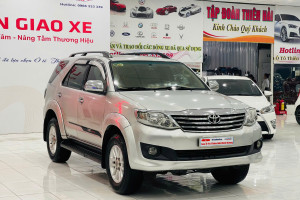  TOYOTA FORTUNER 2.5G MT SX 2012  