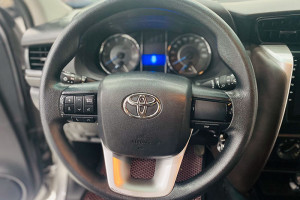 TOYOTA FORTUNER 2.4G 2018 MS03820