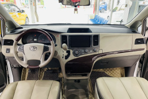 TOYOTA SIENNA 2.7L SẢN XUẤT 2010 NHẬP MỸ