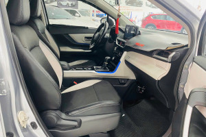 TOYOTA VELOZ CROSS 1.5 CVT SX 2023 1 CHỦ TỪ MỚI 