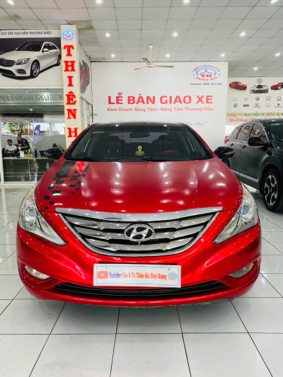 HYUNDAI SONATA - 2.0L - Sản xuất 2010