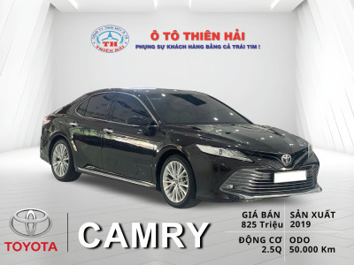 TOYOTA CAMRY 2.5Q SX 2019 NHẬP KHẨU THÁI LAN