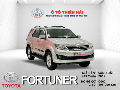  TOYOTA FORTUNER 2.5G MT SX 2012  