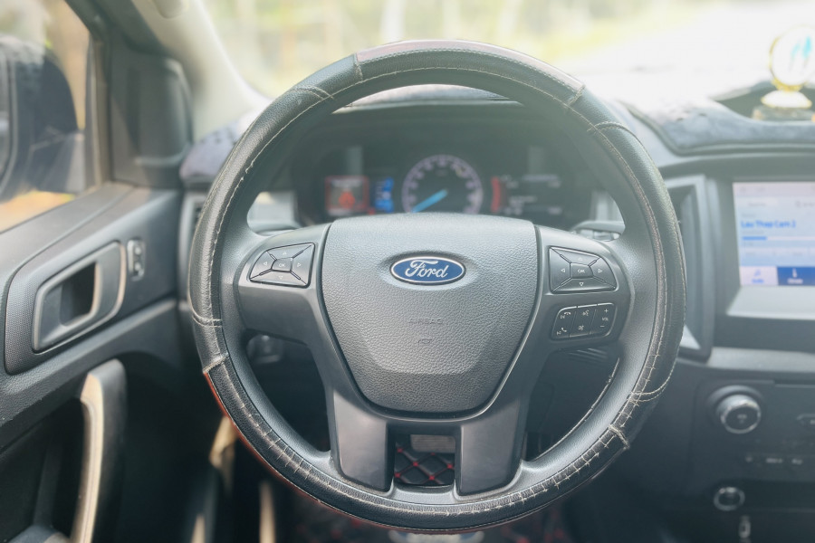 FORD EVEREST 2.0 AT 2019 ĐK 2020 (1 Cầu)