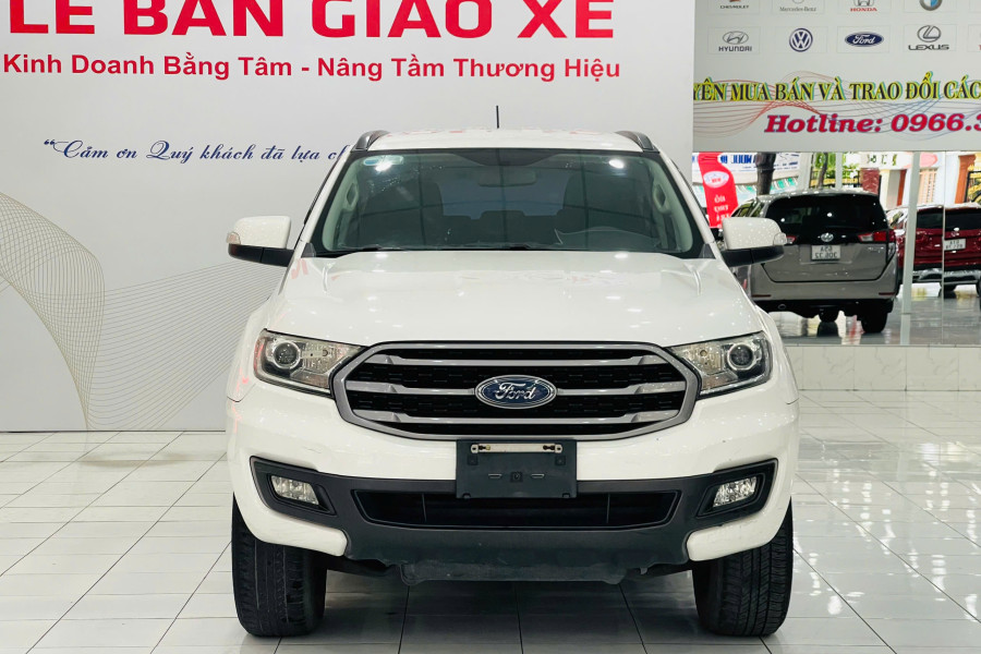 FORD EVEREST 4x2AT sản xuất 2019