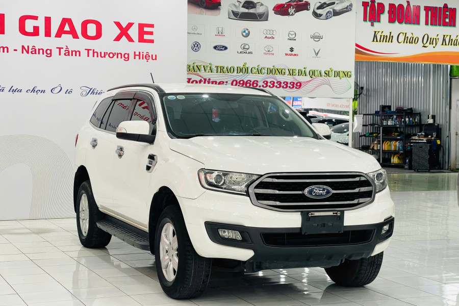 FORD EVEREST 4x2AT sản xuất 2019