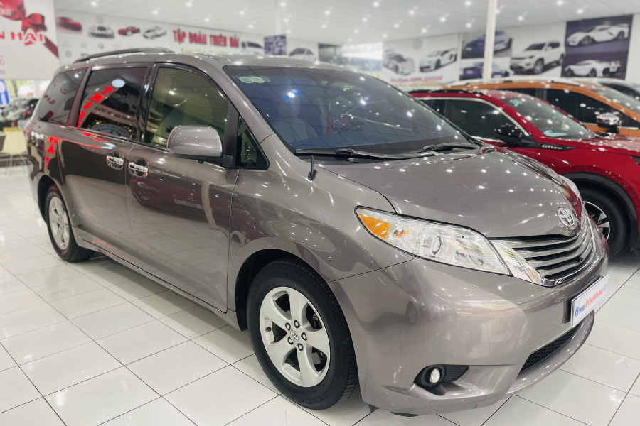 TOYOTA SIENNA 3.5 LE SX 2010 MS74899