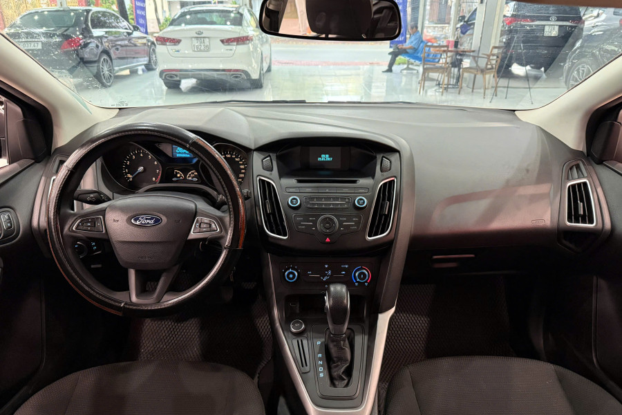 FORD FOCUS 1.5AT SX 2016 DKI 2017 1 CHỦ TỪ MỚI  