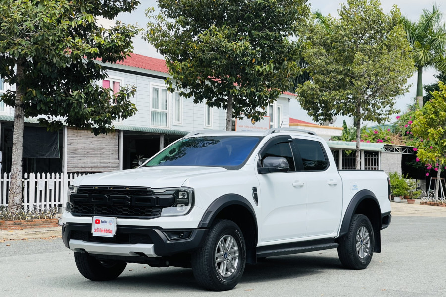 FORD RANGER XLS 2.0L 4x2 AT Sx 2022 Model 2023