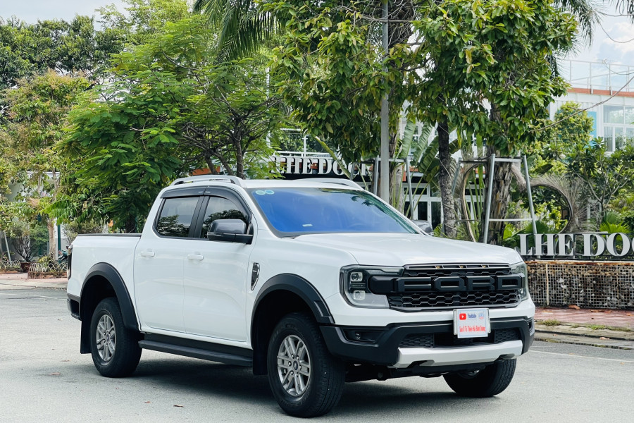 FORD RANGER XLS 2.0L 4x2 AT Sx 2022 Model 2023