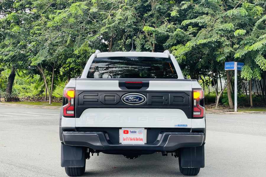 FORD RANGER XLS 2.0L 4x2 AT Sx 2022 Model 2023