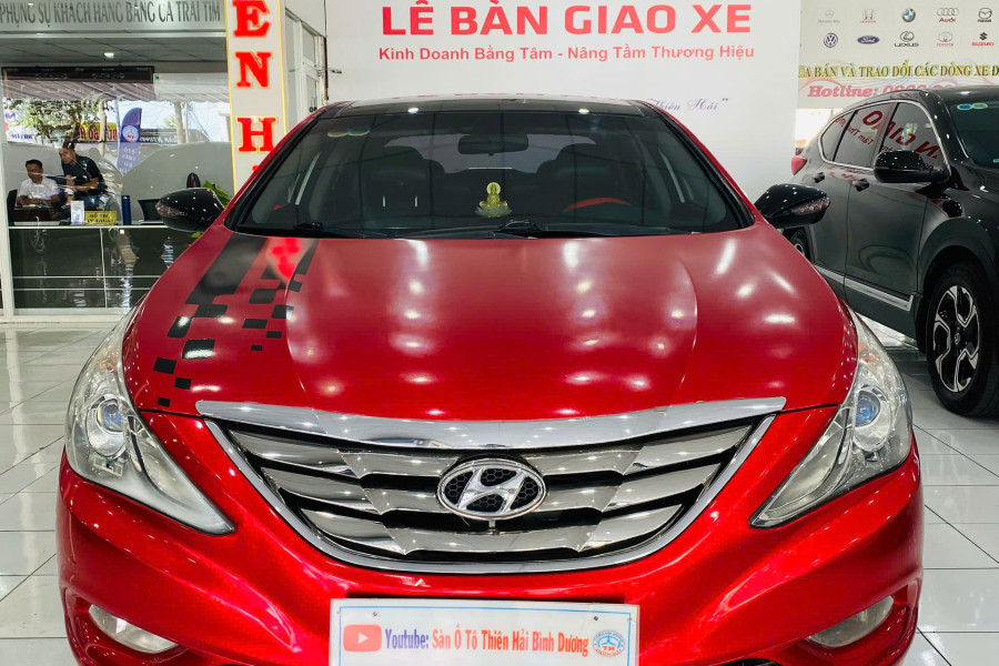 HYUNDAI SONATA - 2.0L - Sản xuất 2010