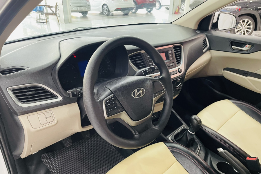 HYUNDAI ACCENT 1.4L MT SX 2019
