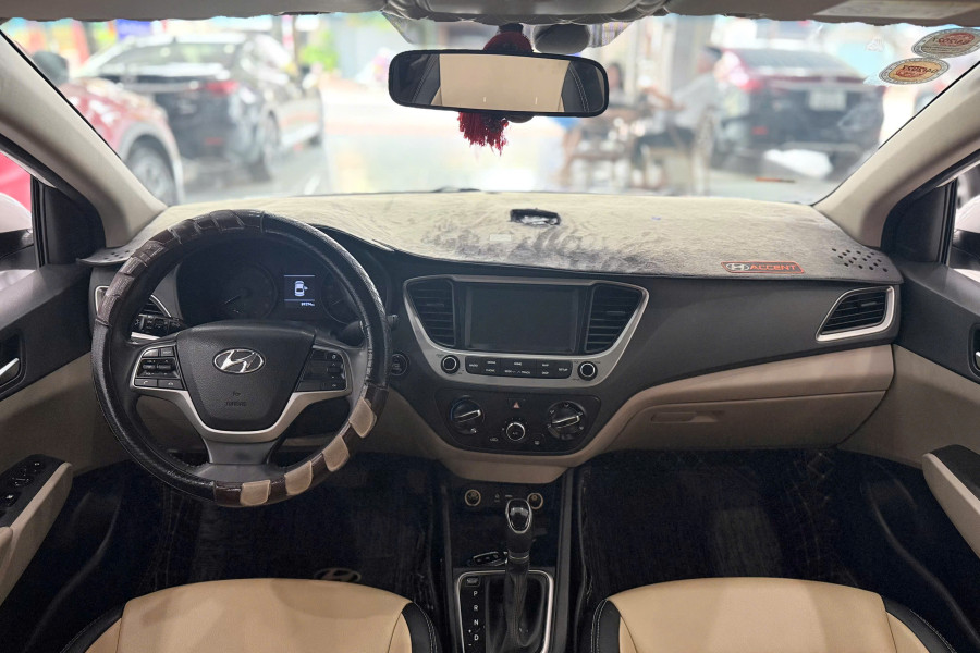 HYUNDAI ACCENT 1.4AT SX 2019