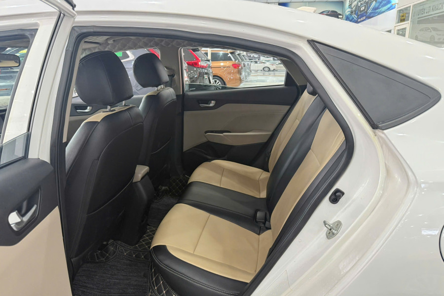 HYUNDAI ACCENT 1.4AT SX 2019