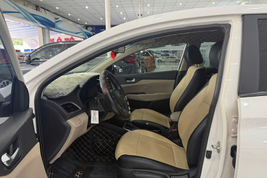 HYUNDAI ACCENT 1.4AT SX 2019