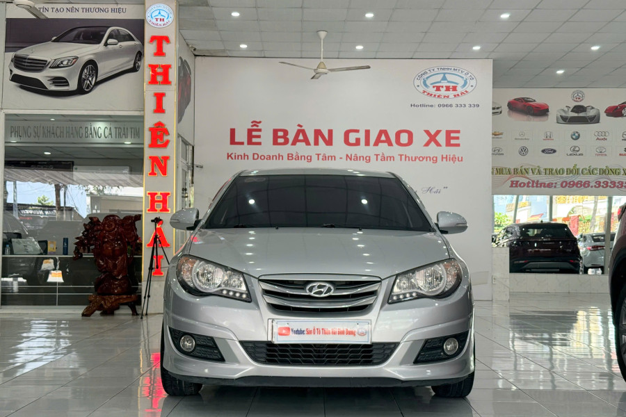HYUNDAI AVANTE 1.6MT SX 2014