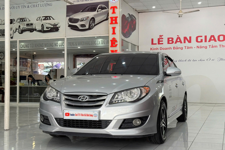 HYUNDAI AVANTE 1.6MT SX 2014