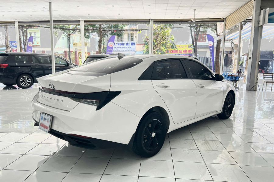 HYUNDAI ELANTRA 1.6AT SX 2023