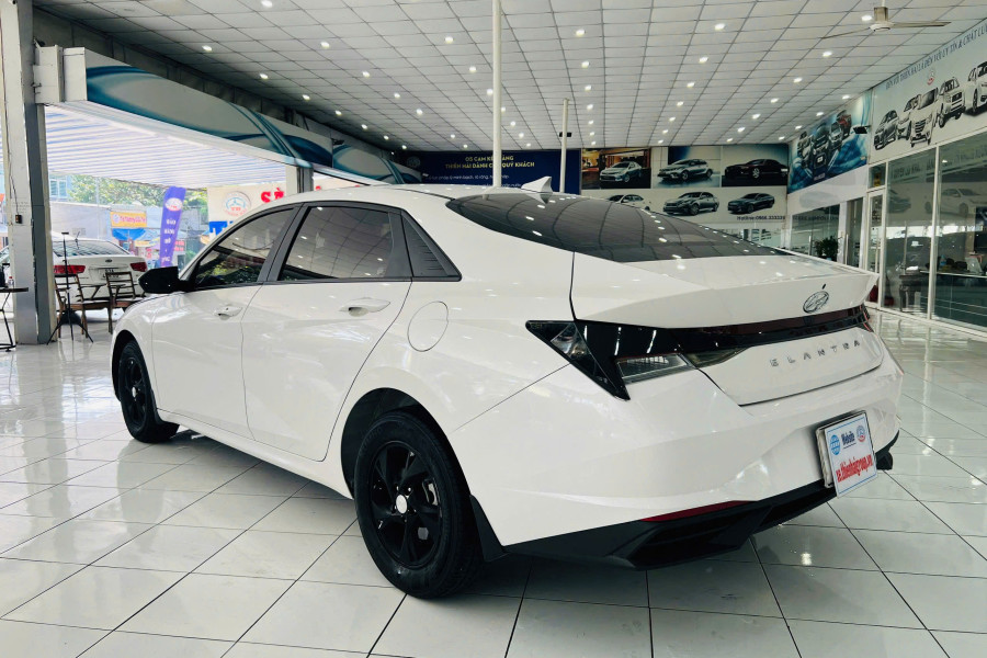 HYUNDAI ELANTRA 1.6AT SX 2023