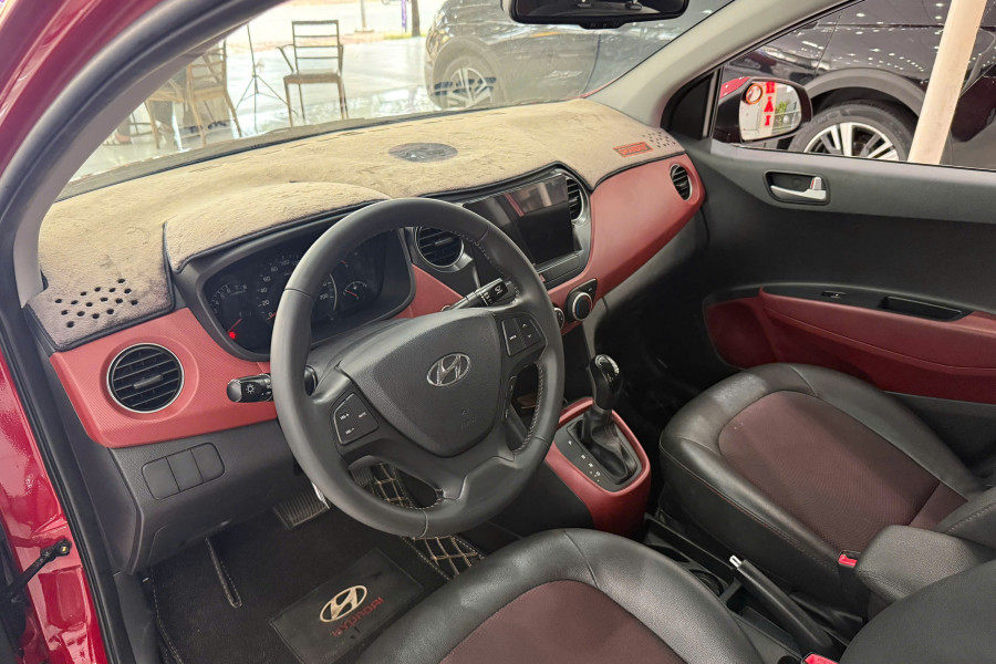 hyundai/hyundai-i10/z7143889287615-cc14b4be69cc564572093a14fda081a2.jpg ⚜️ HYUNDAI I10 1.2AT SX 2017