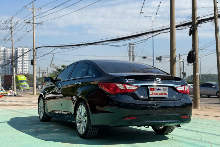 HYUNDAI SONATA 2.0AT SX 2011 NHẬP KHẨU HÀN QUỐC