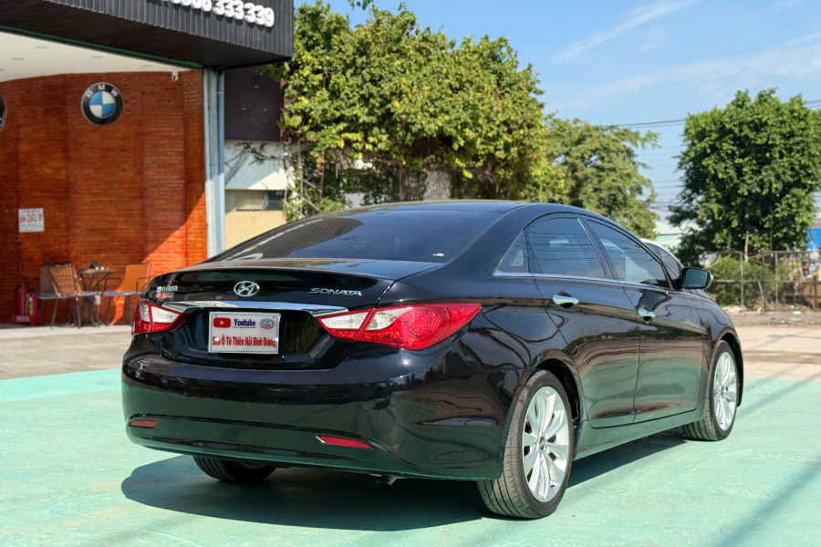 HYUNDAI SONATA 2.0AT SX 2011 NHẬP KHẨU HÀN QUỐC