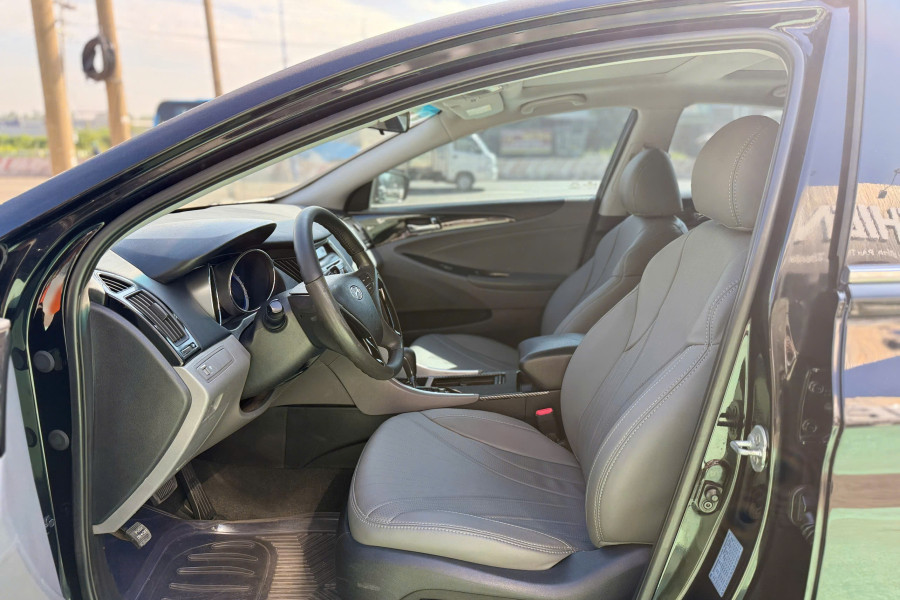 HYUNDAI SONATA 2.0AT SX 2011 NHẬP KHẨU HÀN QUỐC