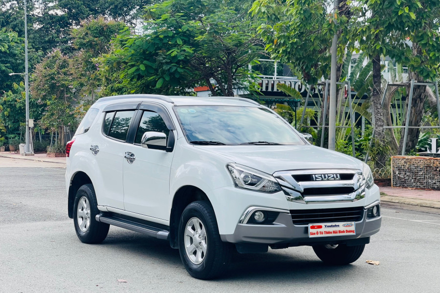 ISUZU MU-X 1.9L MT SX 2021 NHẬP KHẨU