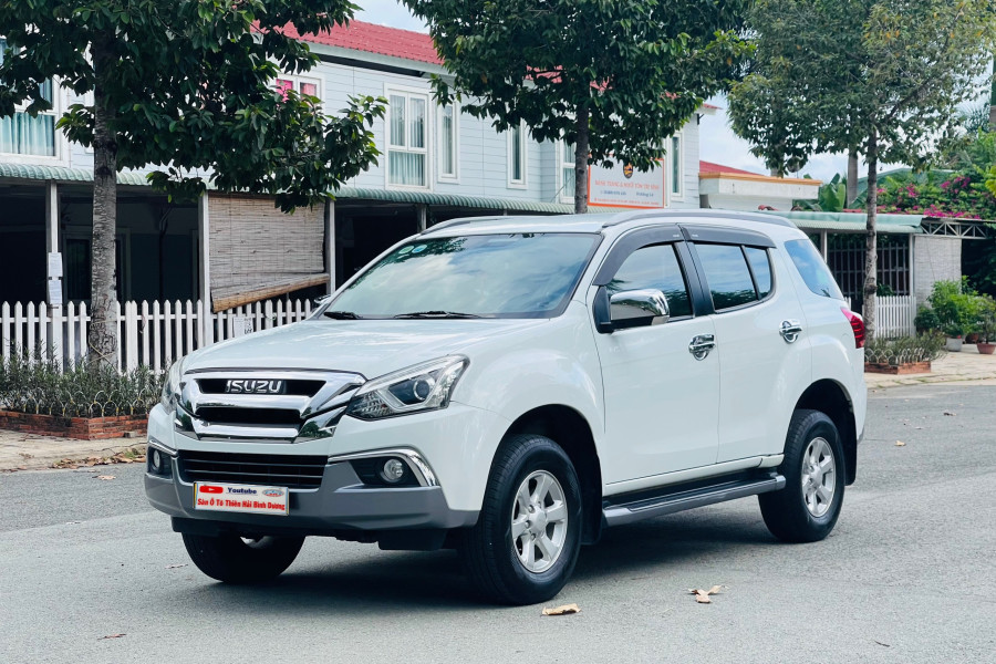 ISUZU MU-X 1.9L MT SX 2021 NHẬP KHẨU