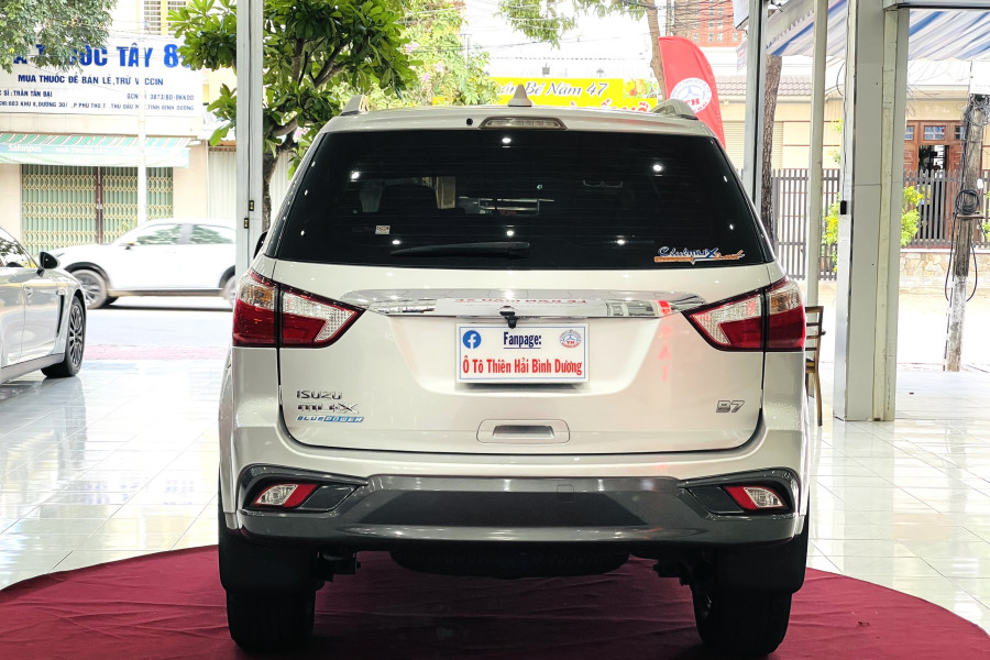 ISUZU MU-X 1.9MT B7 SX 2019 NHẬP KHẨU THÁI LAN