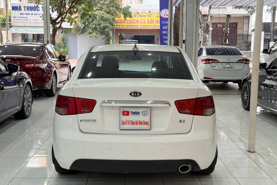 KIA FORTE 1.6AT SX 2013