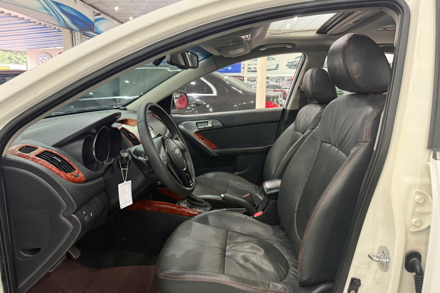 KIA FORTE 1.6AT SX 2013