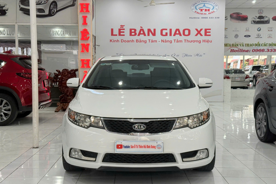 KIA FORTE 1.6AT SX 2013