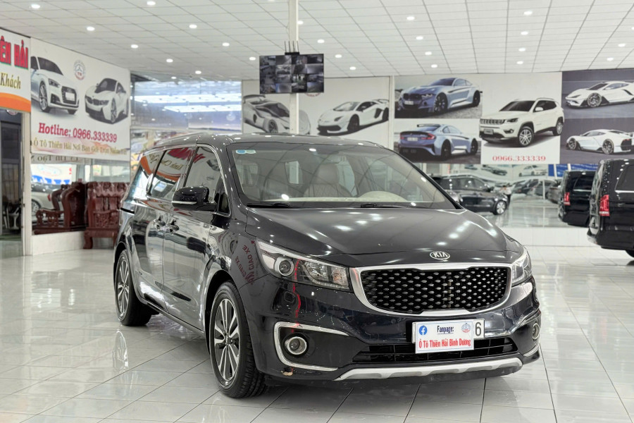 KIA SEDONA 2.2L DATH FULL DẦU SX 2018 